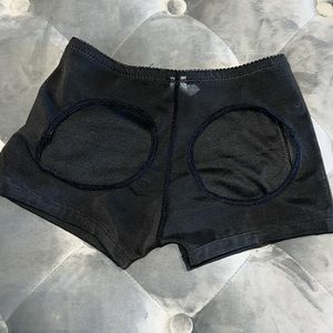 Shapewear shorts